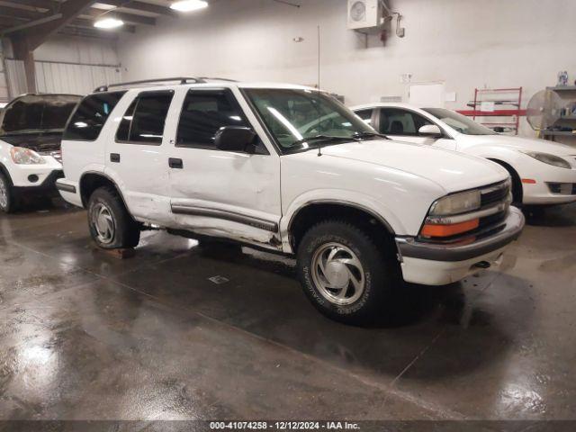  Salvage Chevrolet Blazer