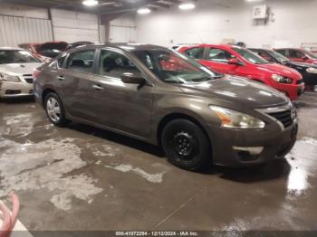  Salvage Nissan Altima