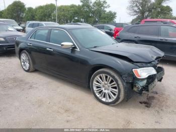  Salvage Chrysler 300