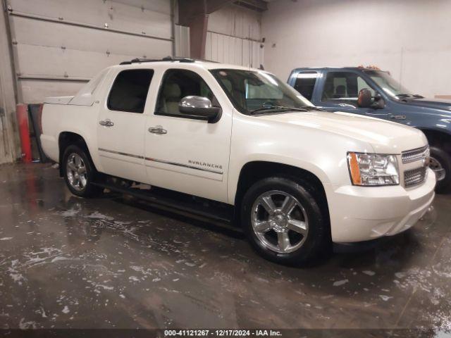  Salvage Chevrolet Avalanche 1500