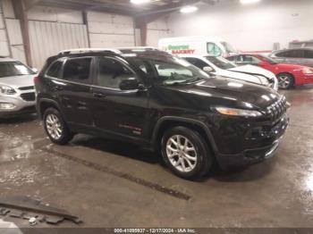  Salvage Jeep Cherokee