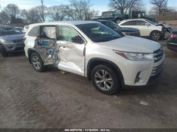  Salvage Toyota Highlander