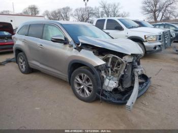  Salvage Toyota Highlander