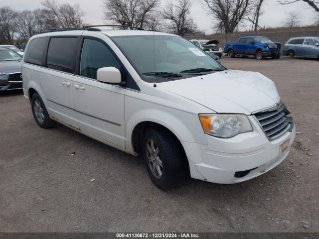  Salvage Chrysler Town & Country