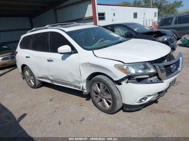  Salvage Nissan Pathfinder