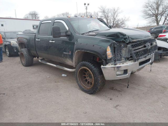  Salvage Chevrolet Silverado 2500