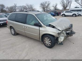  Salvage Chrysler Town & Country