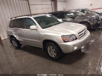  Salvage Toyota Highlander