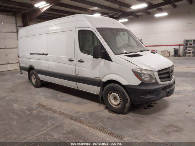  Salvage Mercedes-Benz Sprinter 2500