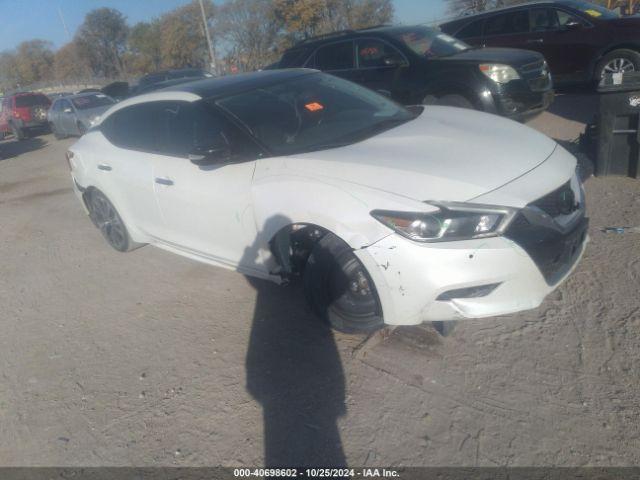  Salvage Nissan Maxima