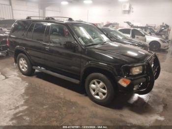  Salvage Nissan Pathfinder