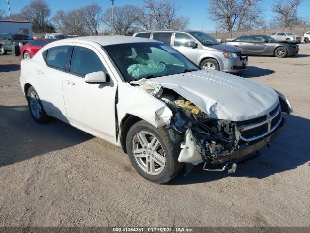  Salvage Dodge Avenger