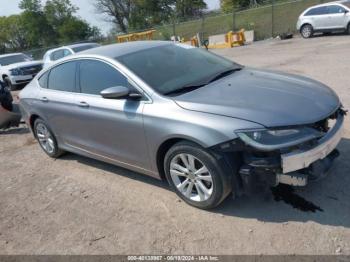  Salvage Chrysler 200