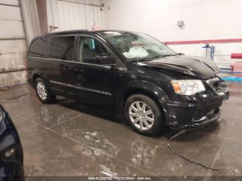  Salvage Chrysler Town & Country