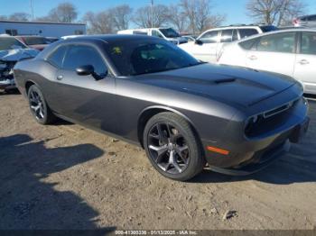  Salvage Dodge Challenger