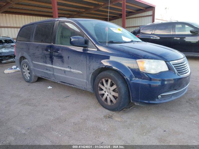  Salvage Chrysler Town & Country