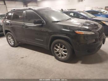  Salvage Jeep Cherokee