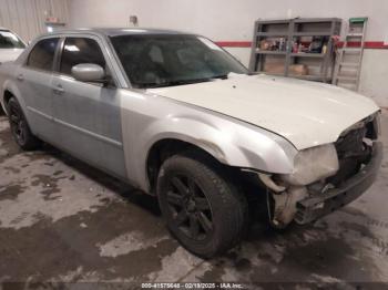  Salvage Chrysler 300