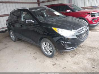  Salvage Hyundai TUCSON