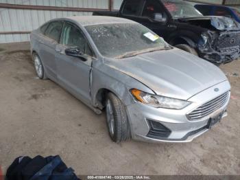  Salvage Ford Fusion