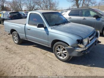  Salvage Toyota Tacoma