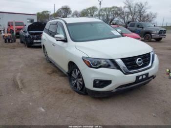  Salvage Nissan Pathfinder