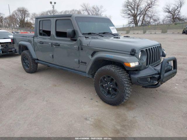  Salvage Jeep Gladiator