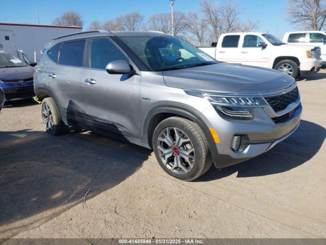  Salvage Kia Seltos