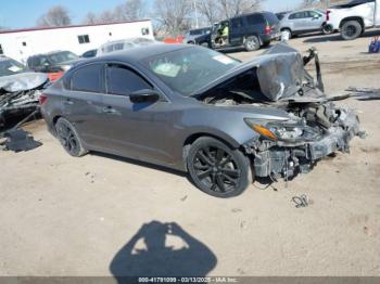  Salvage Nissan Altima