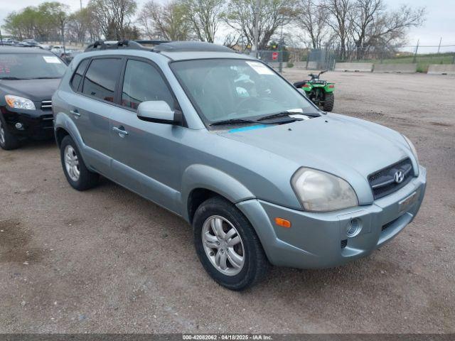  Salvage Hyundai TUCSON