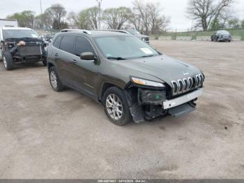  Salvage Jeep Cherokee