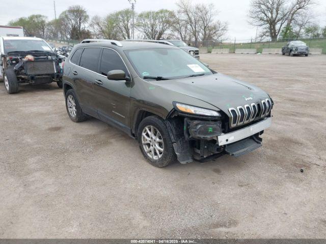  Salvage Jeep Cherokee