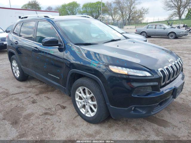  Salvage Jeep Cherokee