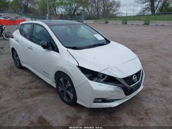  Salvage Nissan LEAF