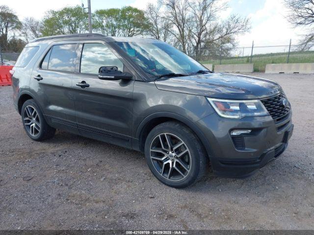  Salvage Ford Explorer