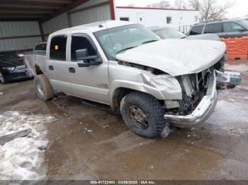  Salvage Chevrolet Silverado 2500