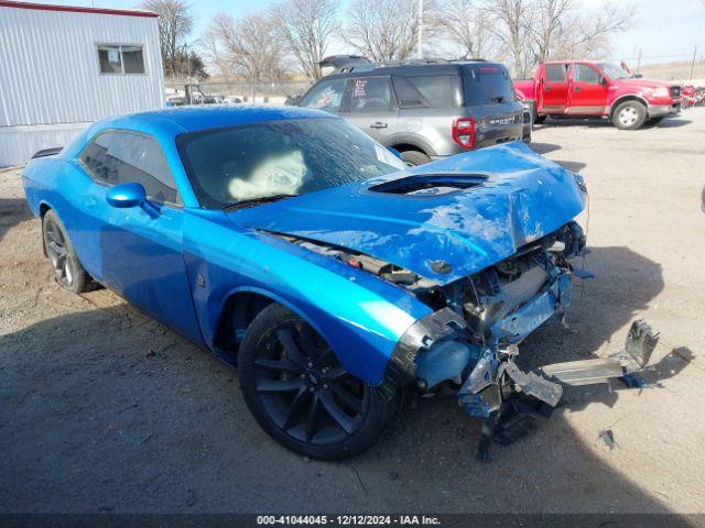  Salvage Dodge Challenger