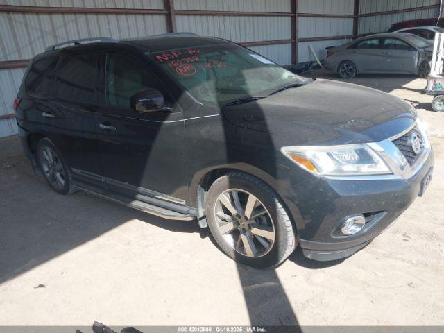  Salvage Nissan Pathfinder