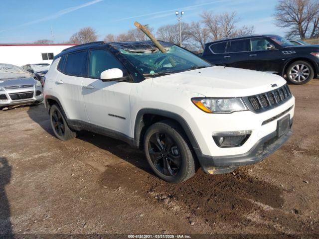  Salvage Jeep Compass