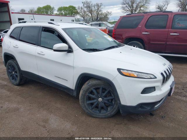  Salvage Jeep Cherokee