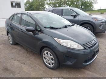  Salvage Ford Fiesta