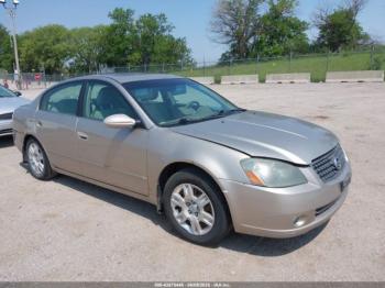  Salvage Nissan Altima