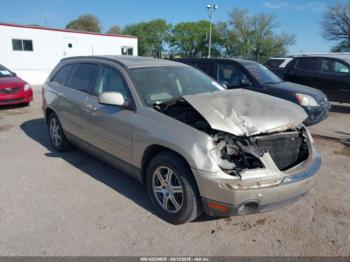  Salvage Chrysler Pacifica