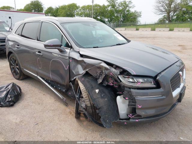  Salvage Lincoln Nautilus