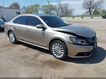  Salvage Volkswagen Passat