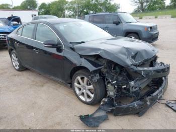  Salvage Volvo S60