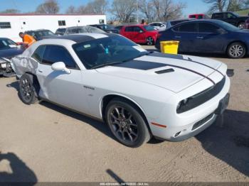  Salvage Dodge Challenger