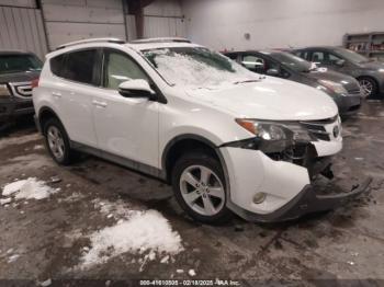  Salvage Toyota RAV4