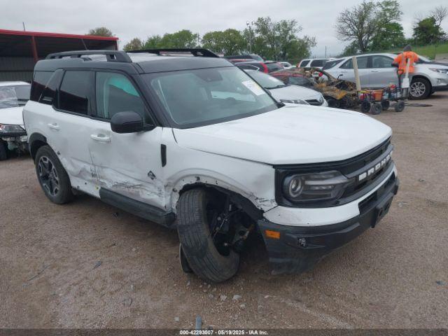  Salvage Ford Bronco