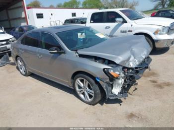  Salvage Volkswagen Passat